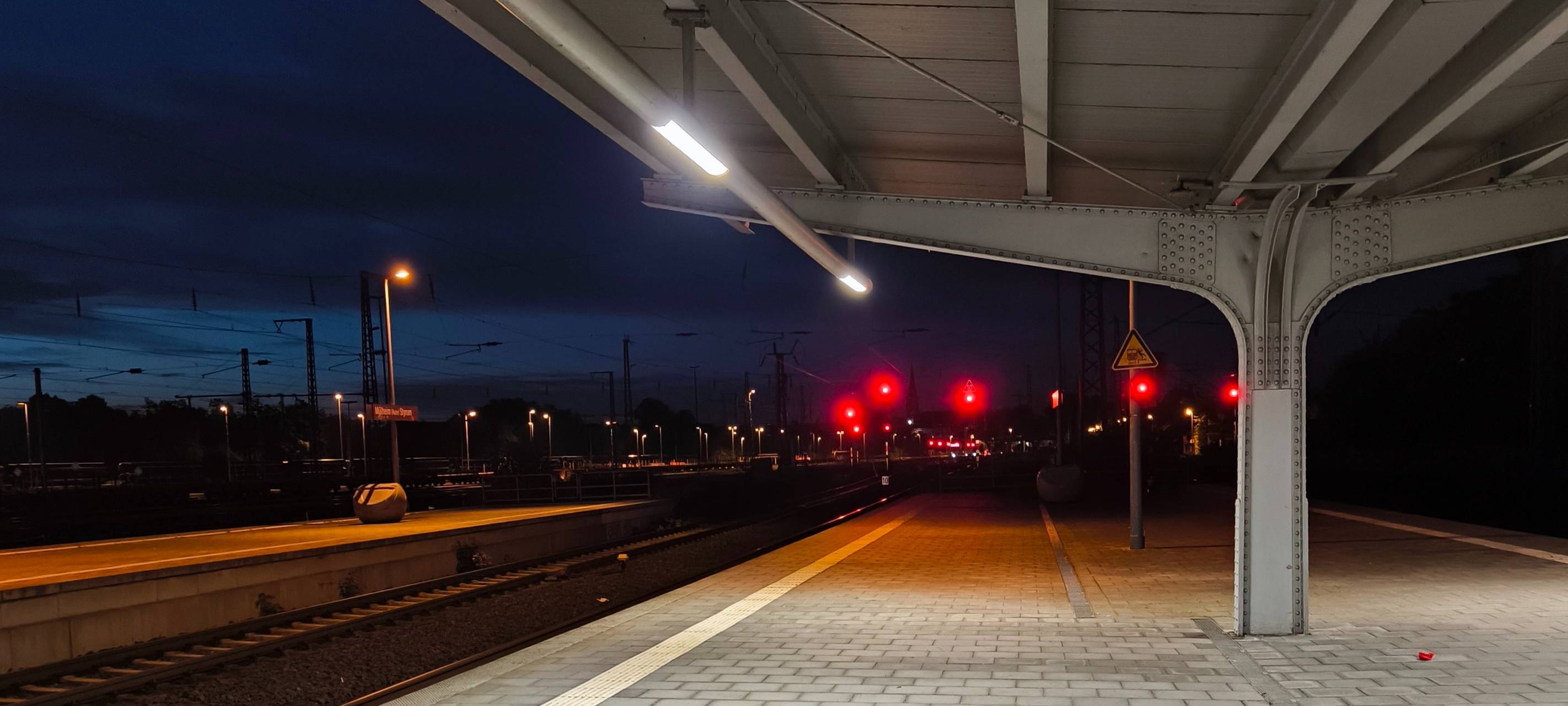 Deutsche Bahn: Tödlicher Unfall sorgt für Chaos