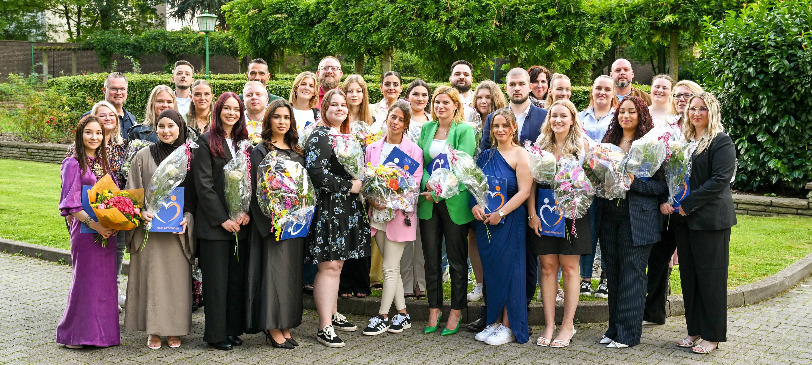 Viele neue Pflegekräfte am SMH