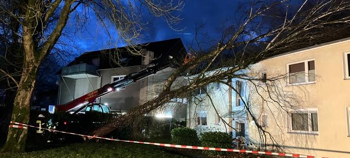 Feuerwehr rückt zu 16 Sturmeinsätzen aus