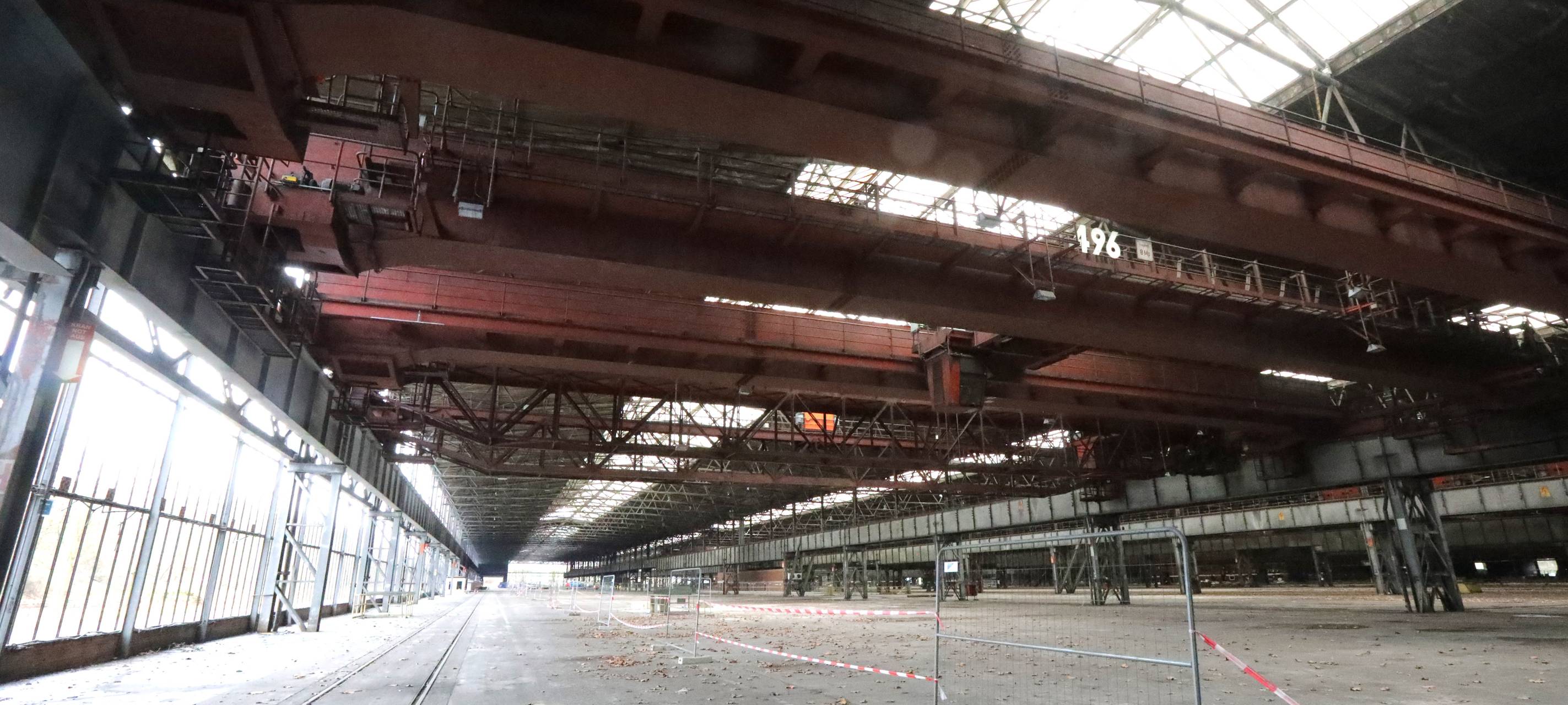 Mammutaufgabe: Abriss der Vallourec-Hallen gestartet