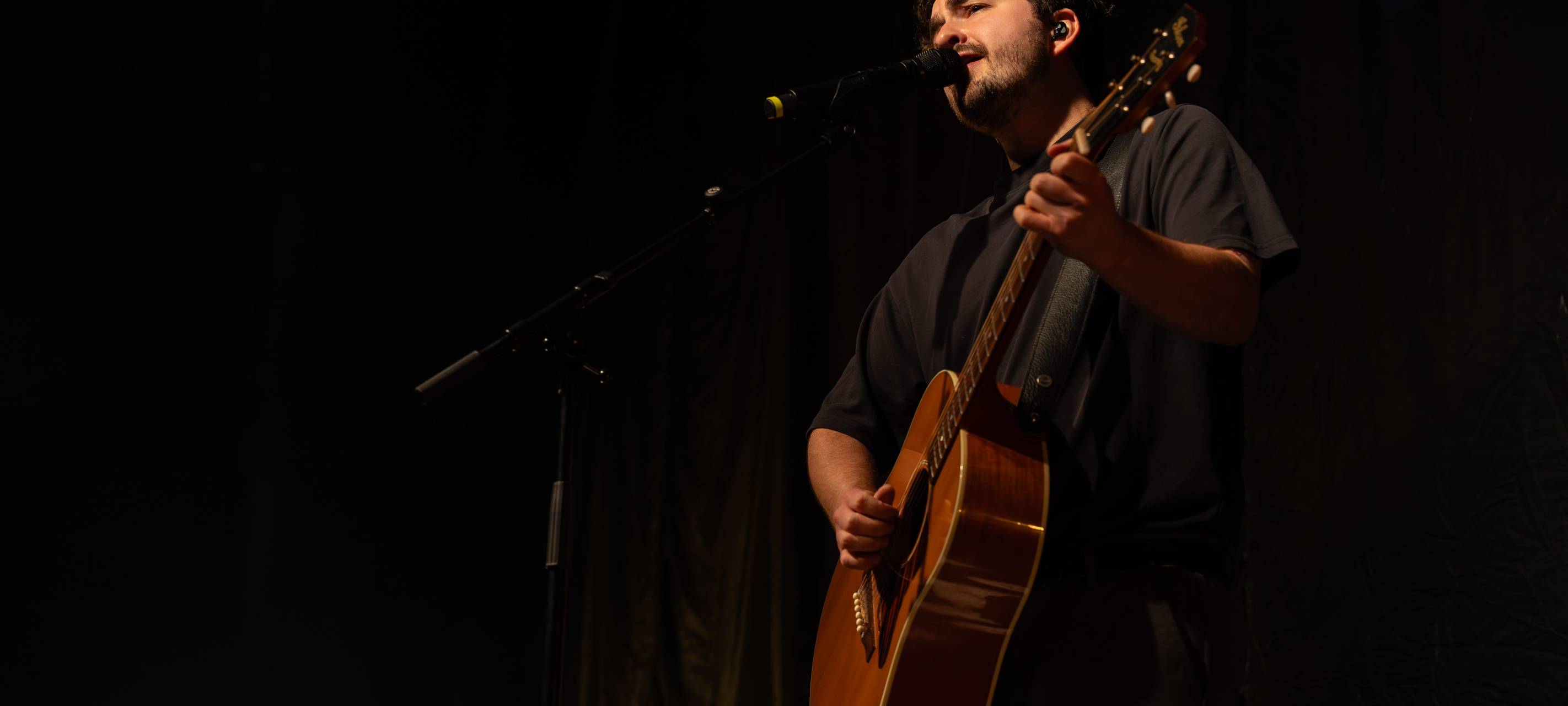 Leony trat im Kölner Carlswerk Victoria mit ihrer Tour "Oldschool Love" auf - der gleichnamige Titel ihres neuen Albums.