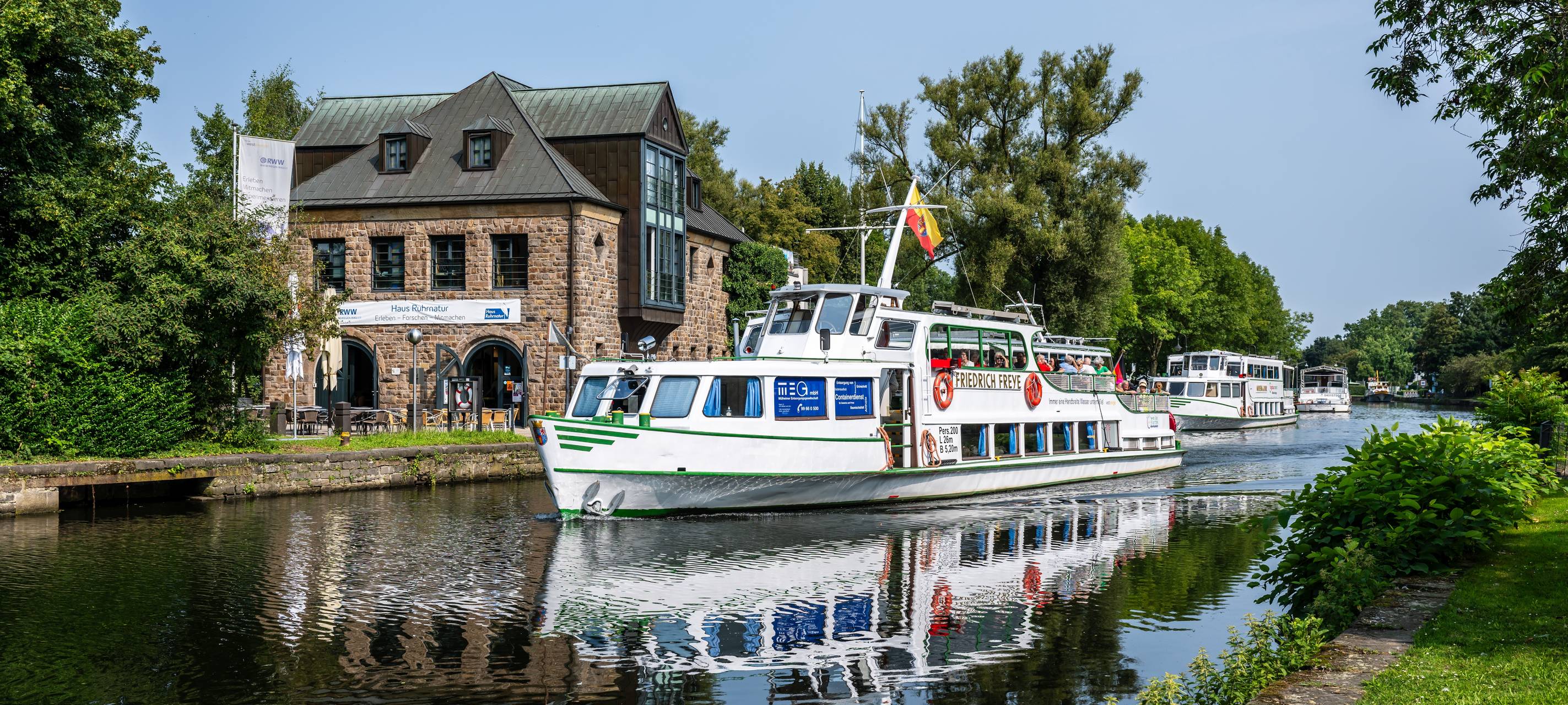 Weiße Flotte: Start für Linien- und Tageskreuzfahrten
