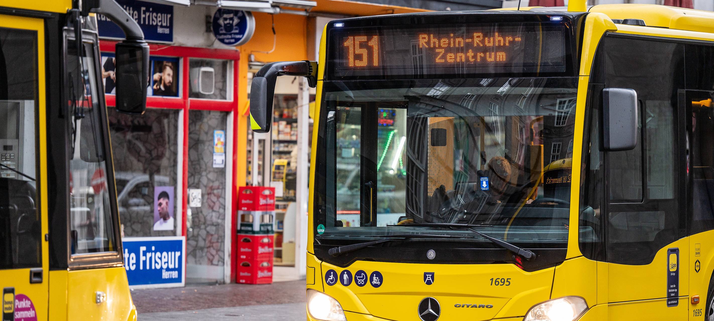 Ruhrbahn: Bauarbeiten an Haltestelle Stadtmitte