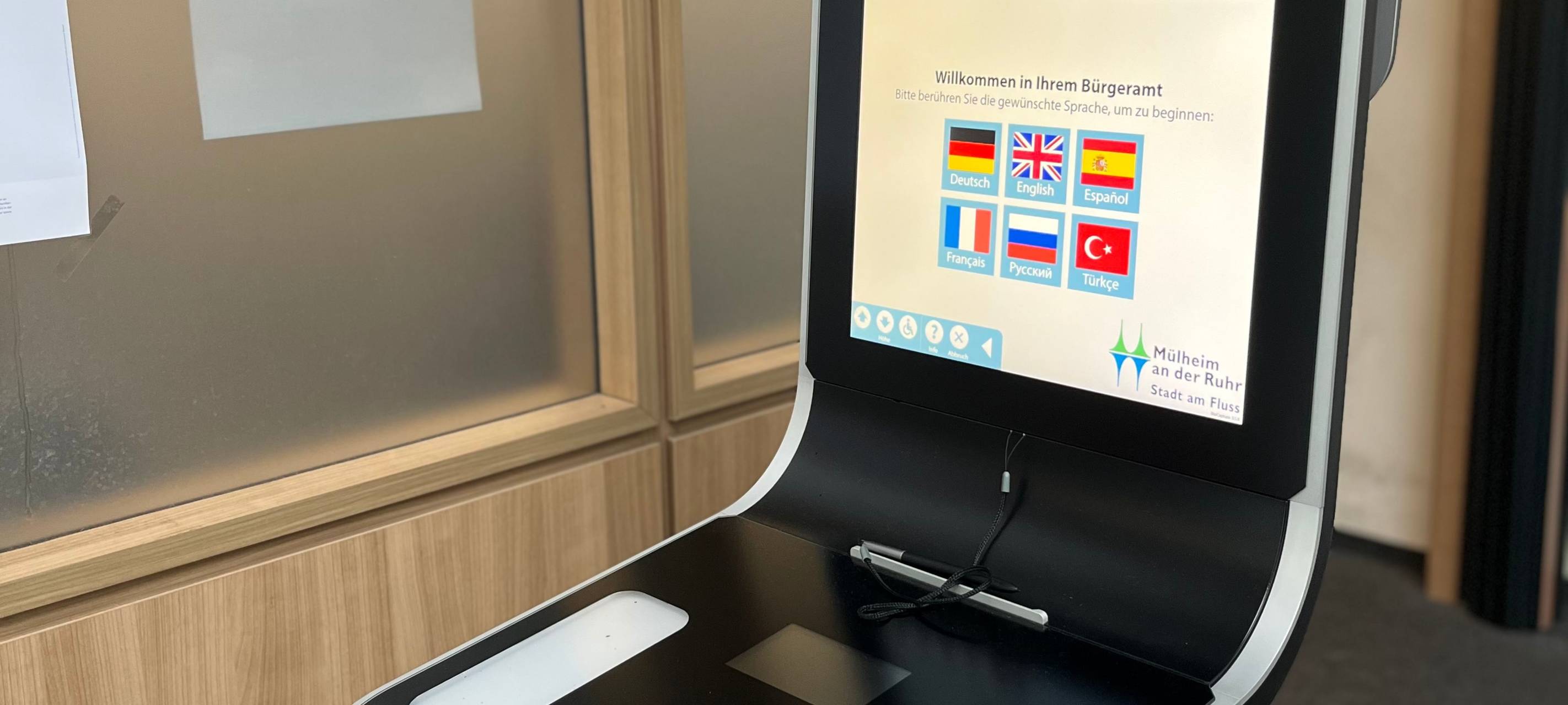 Ab sofort im Bürgeramt: Digitale Fototerminals für Passfotos