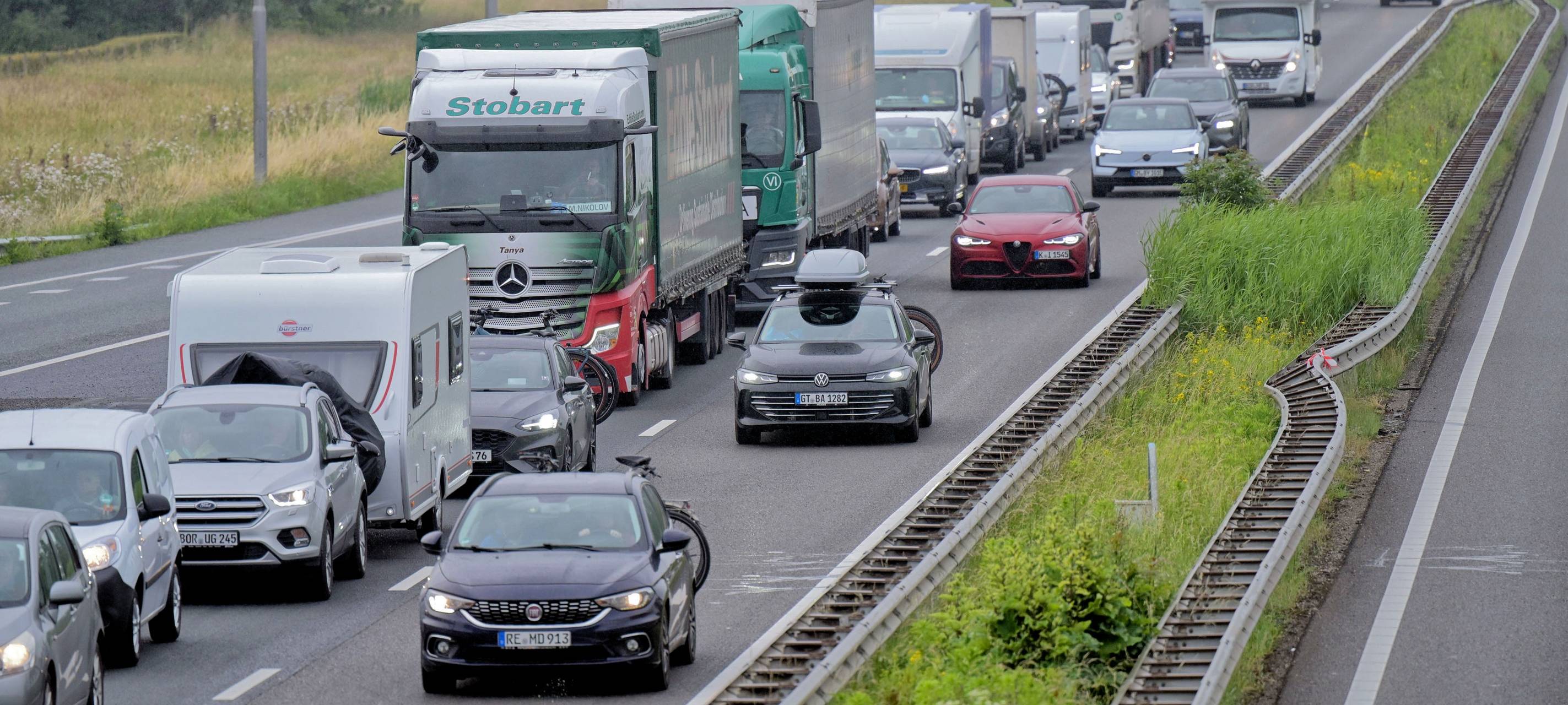 Infostand: Polizei gibt Tipps zur Urlaubsfahrt