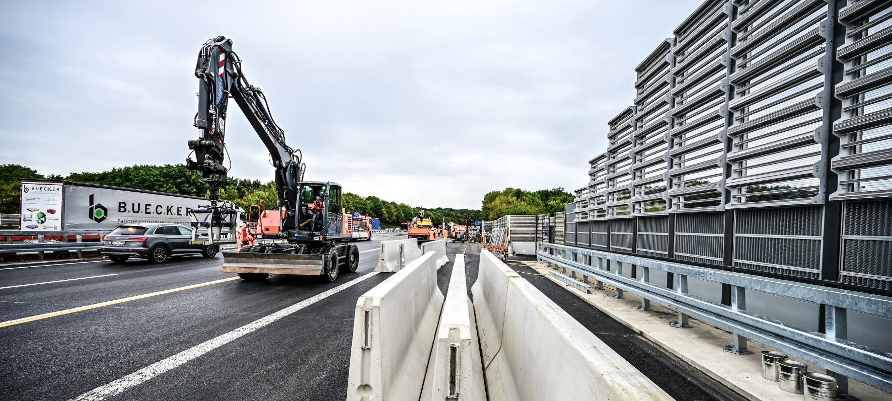 A3: Brücke wird in Rekordzeit gebaut