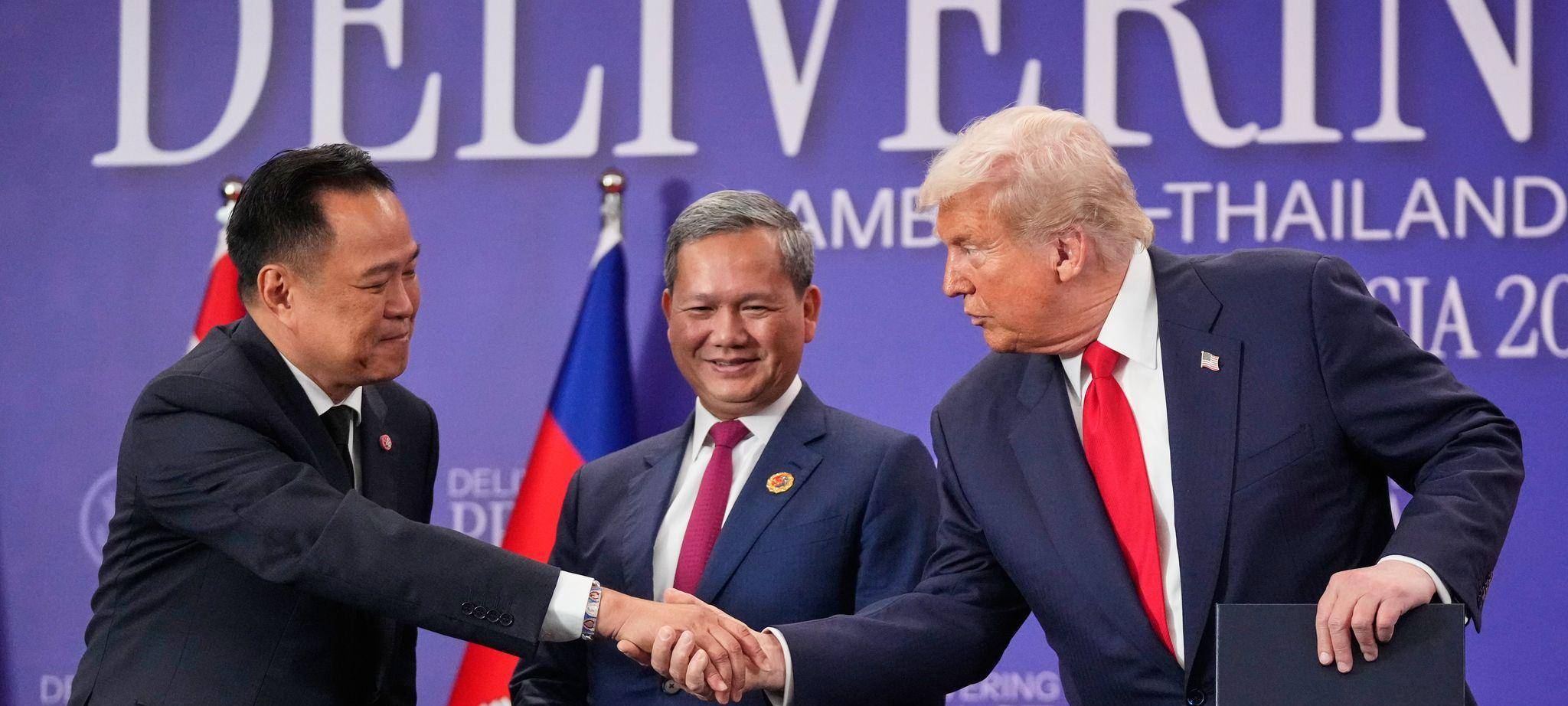 Unterzeichnungszeremonie mit Donald Trump