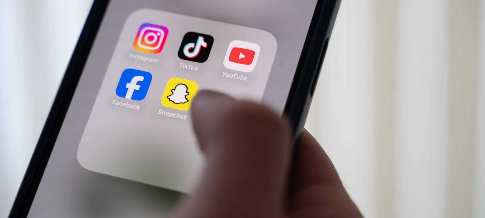 Studie: Soziale Medien behandeln Parteien unterschiedlich