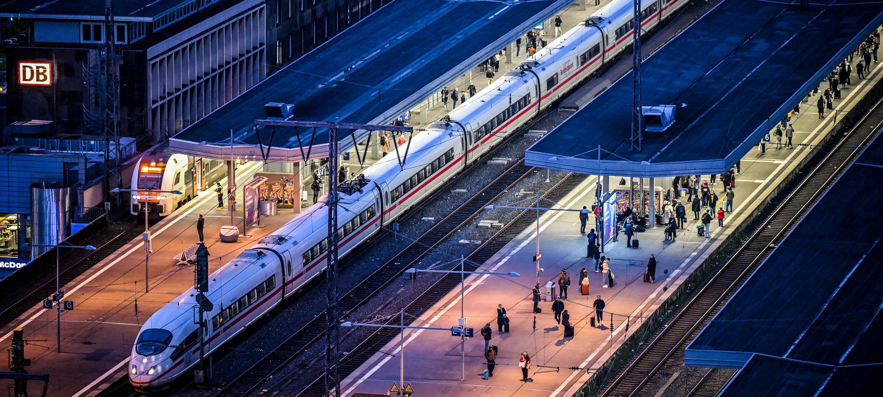 Viele Züge nach Vollsperrung verspätet