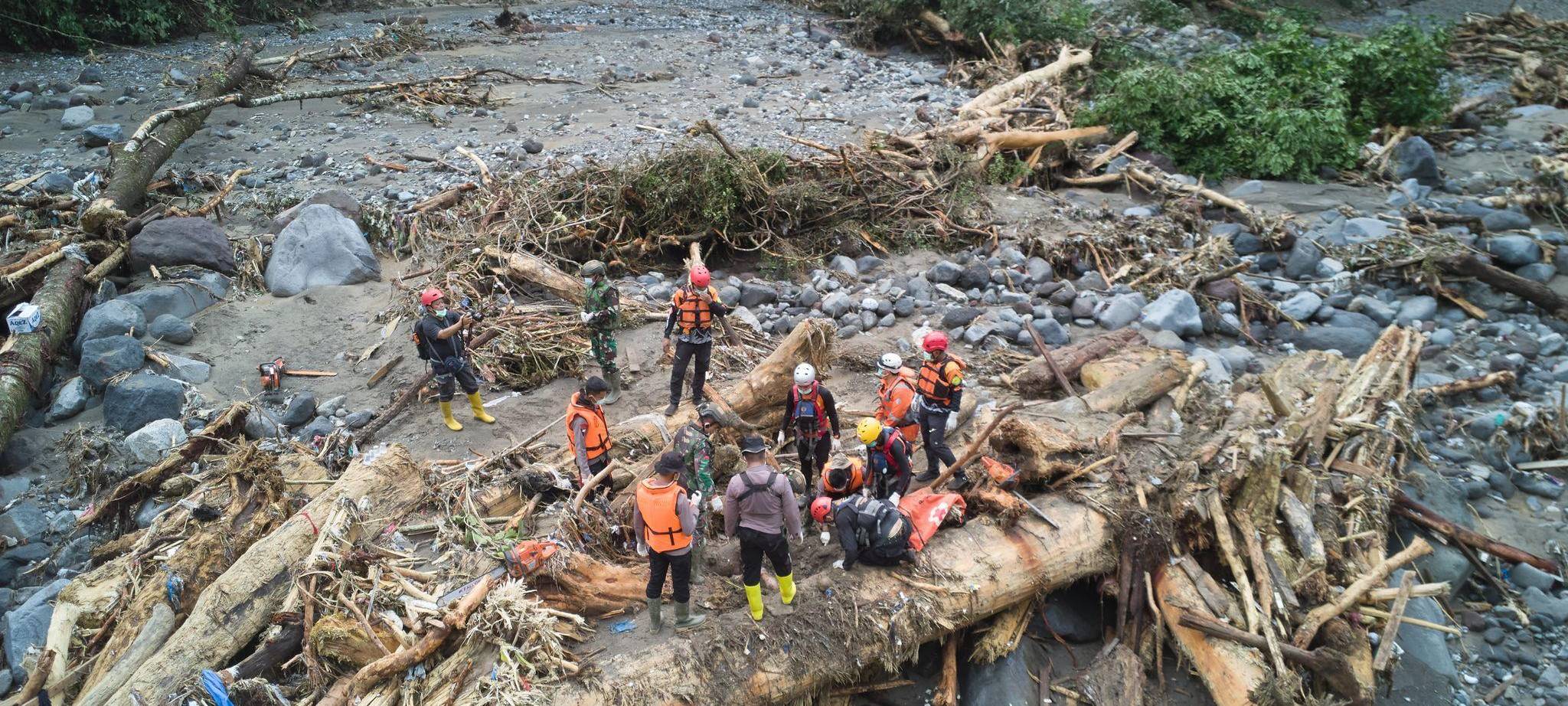 Überschwemmungen in Indonesien
