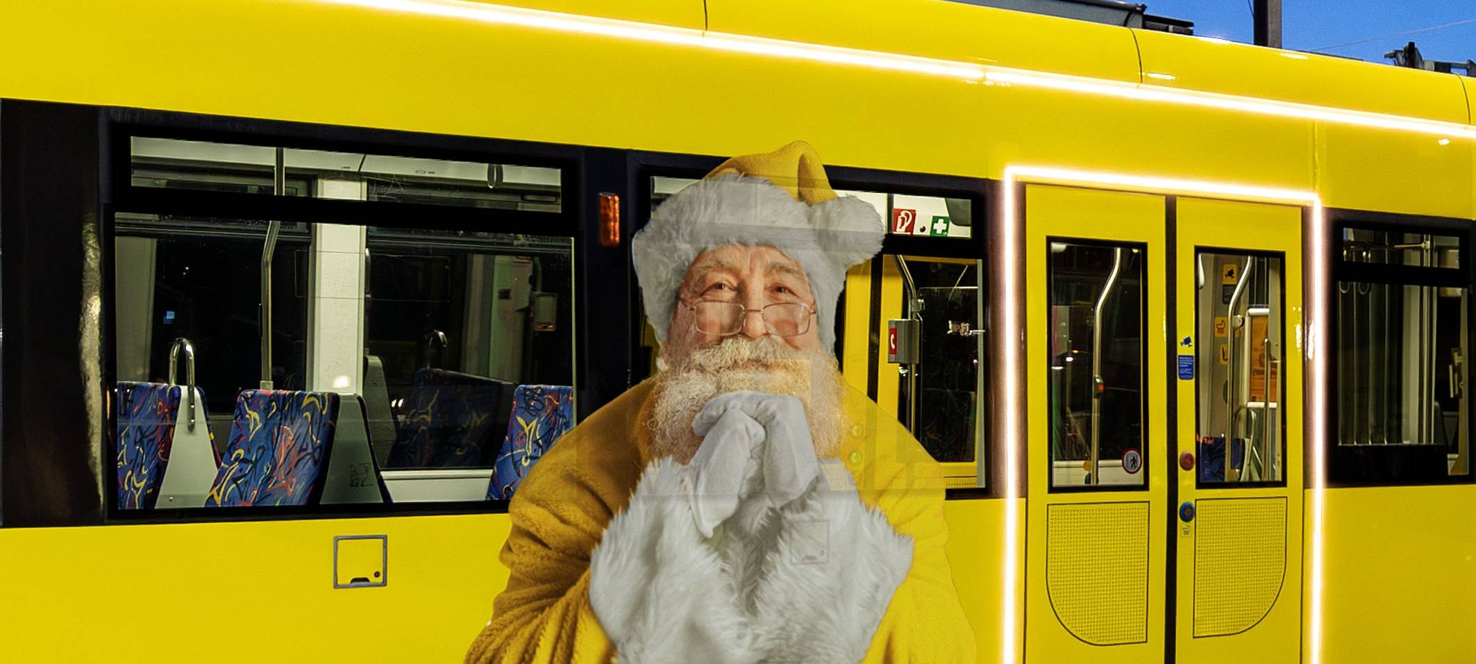 Ruhrbahn setzt erstmals Weihnachts-Straßenbahnen ein