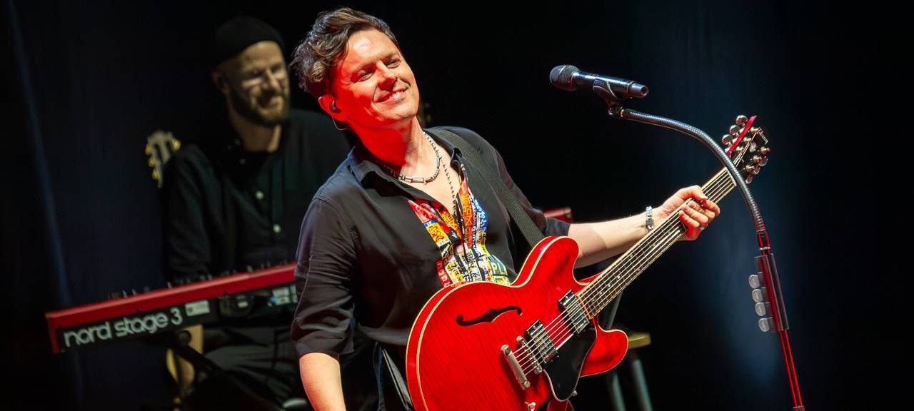 Lichtblicke Weihnachtskonzert: Über 165.000 Euro für den guten Zweck! - Michael Patrick Kelly hautnah