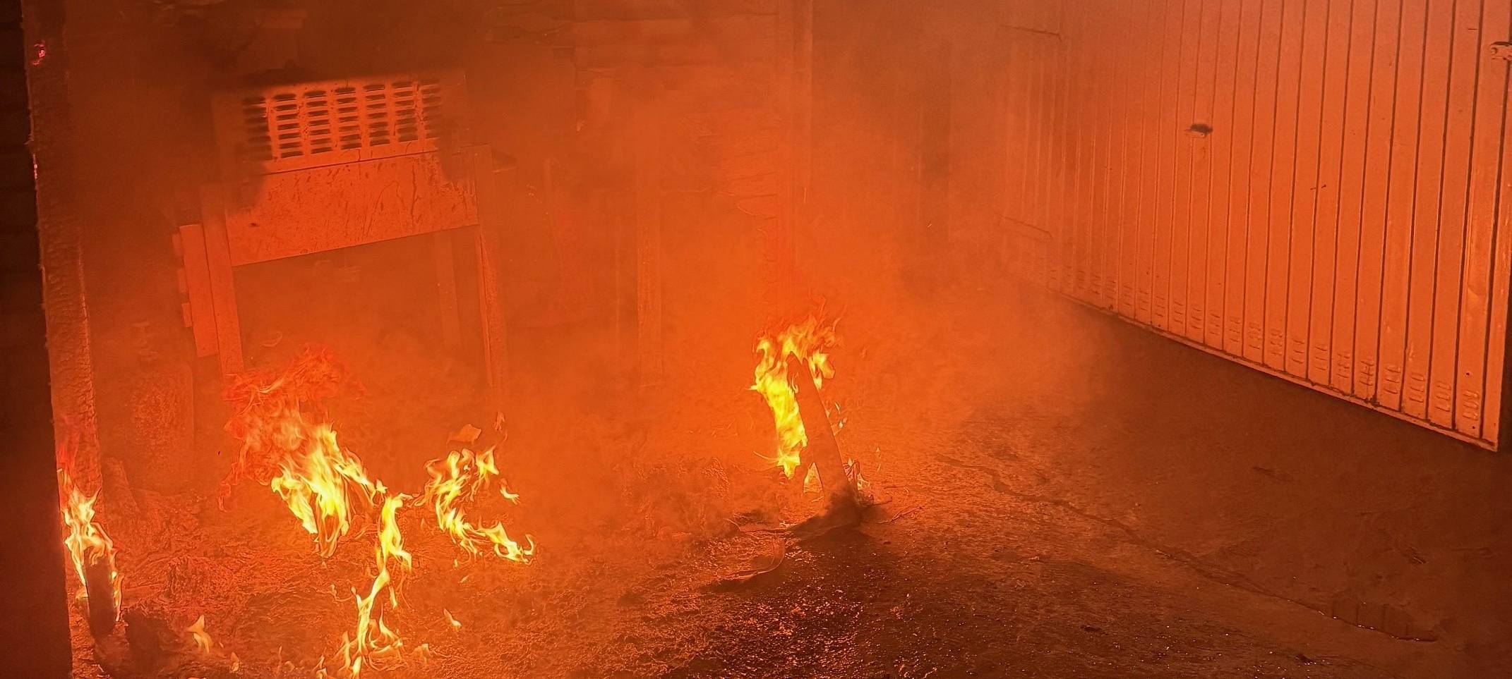 Feuerwehr rückt an Weihnachten zu Bränden aus