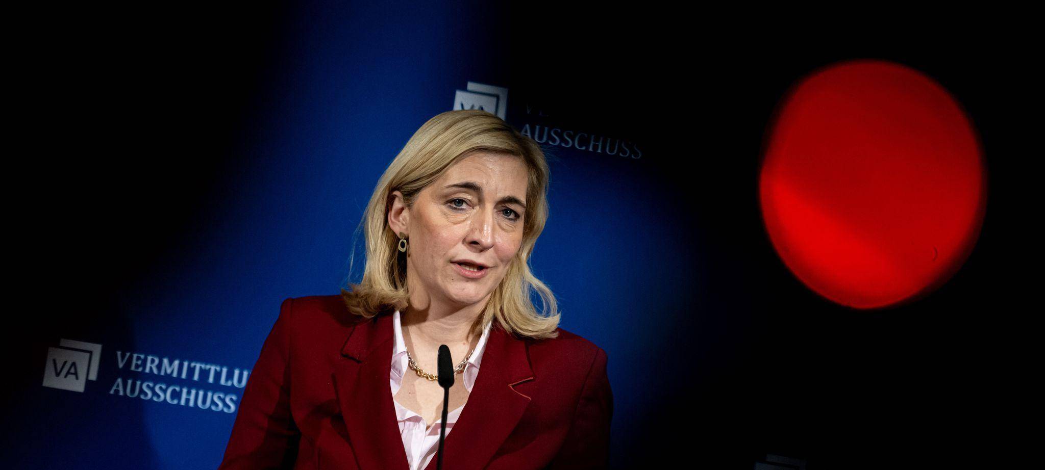 Gesundheitsministerin Nina Warken (CDU)