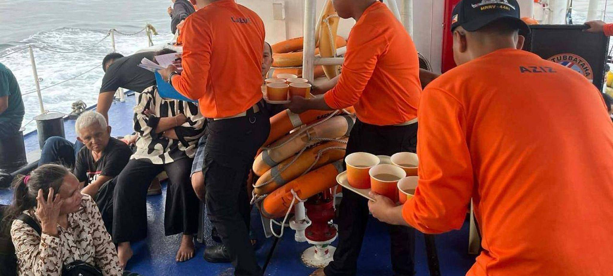 Fähre sinkt vor Philippinen – Dutzende Menschen vermisst