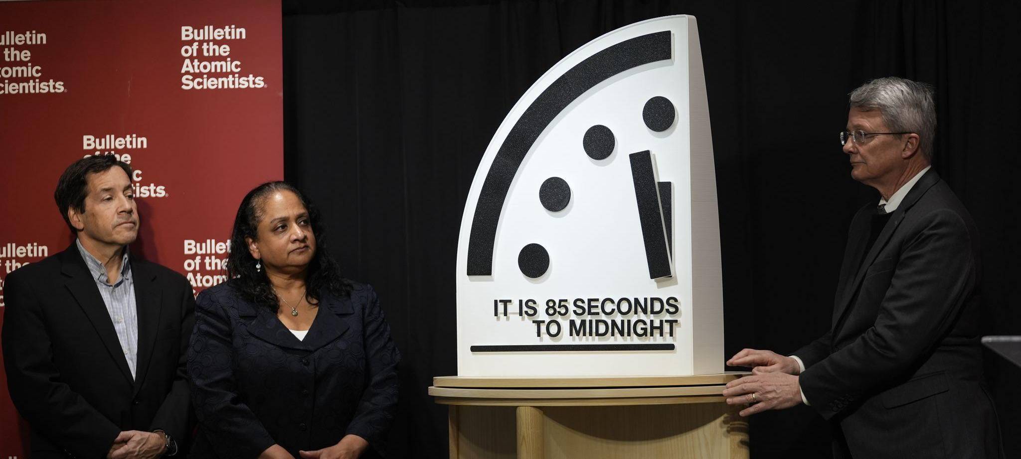 «Weltuntergangsuhr» so nah an Mitternacht wie nie zuvor