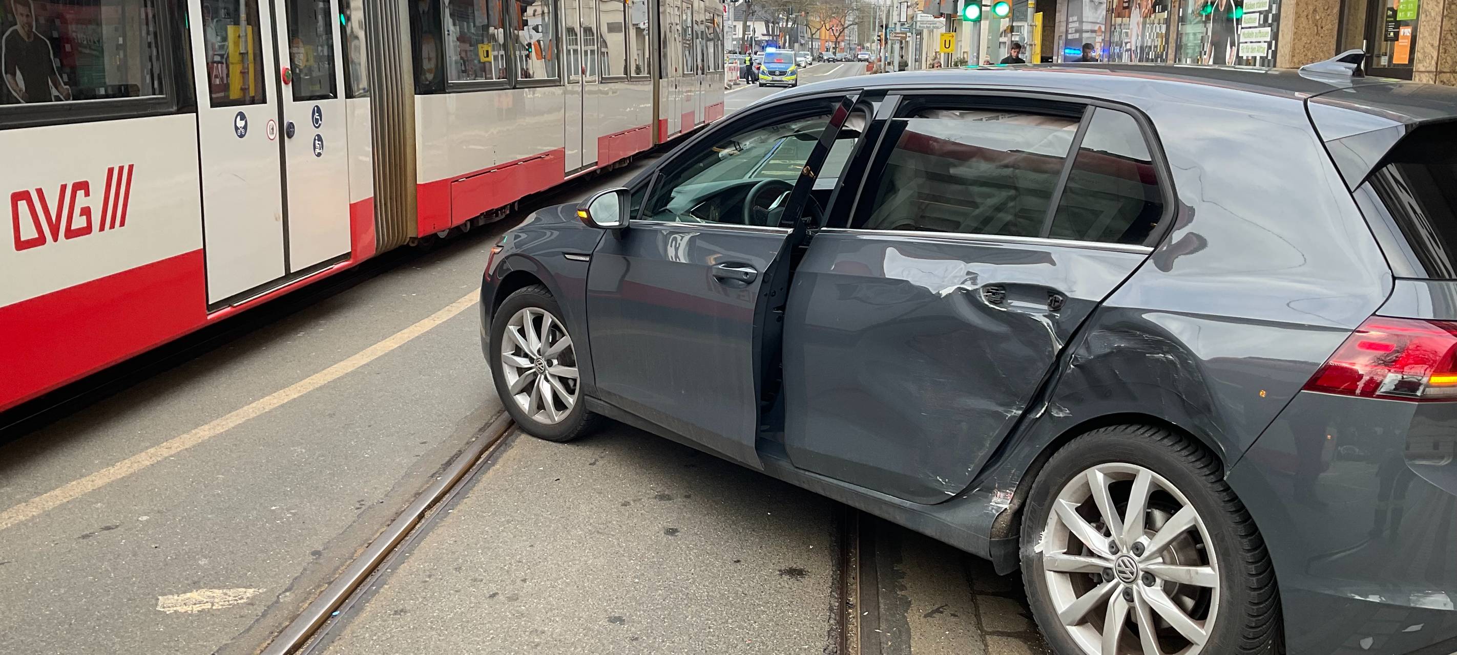 Styrum: Unfall mit zwei Verletzten