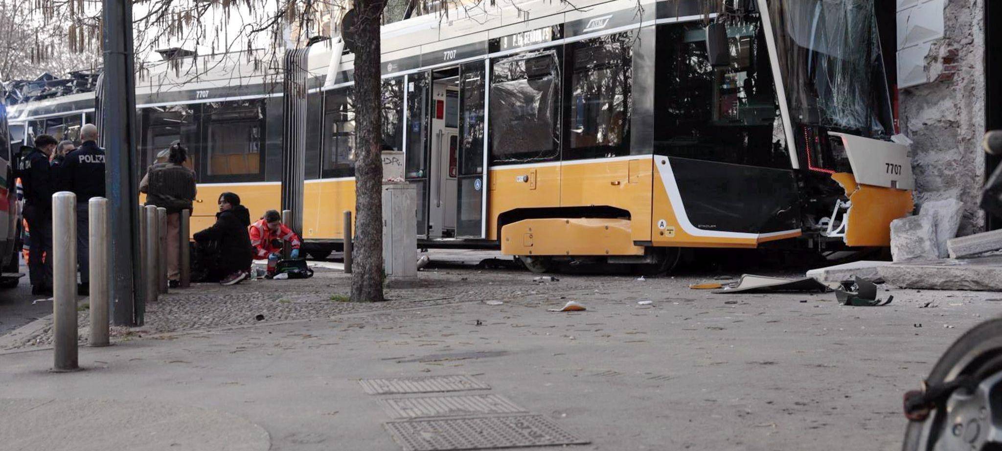Straßenbahn-Unglück in Mailand