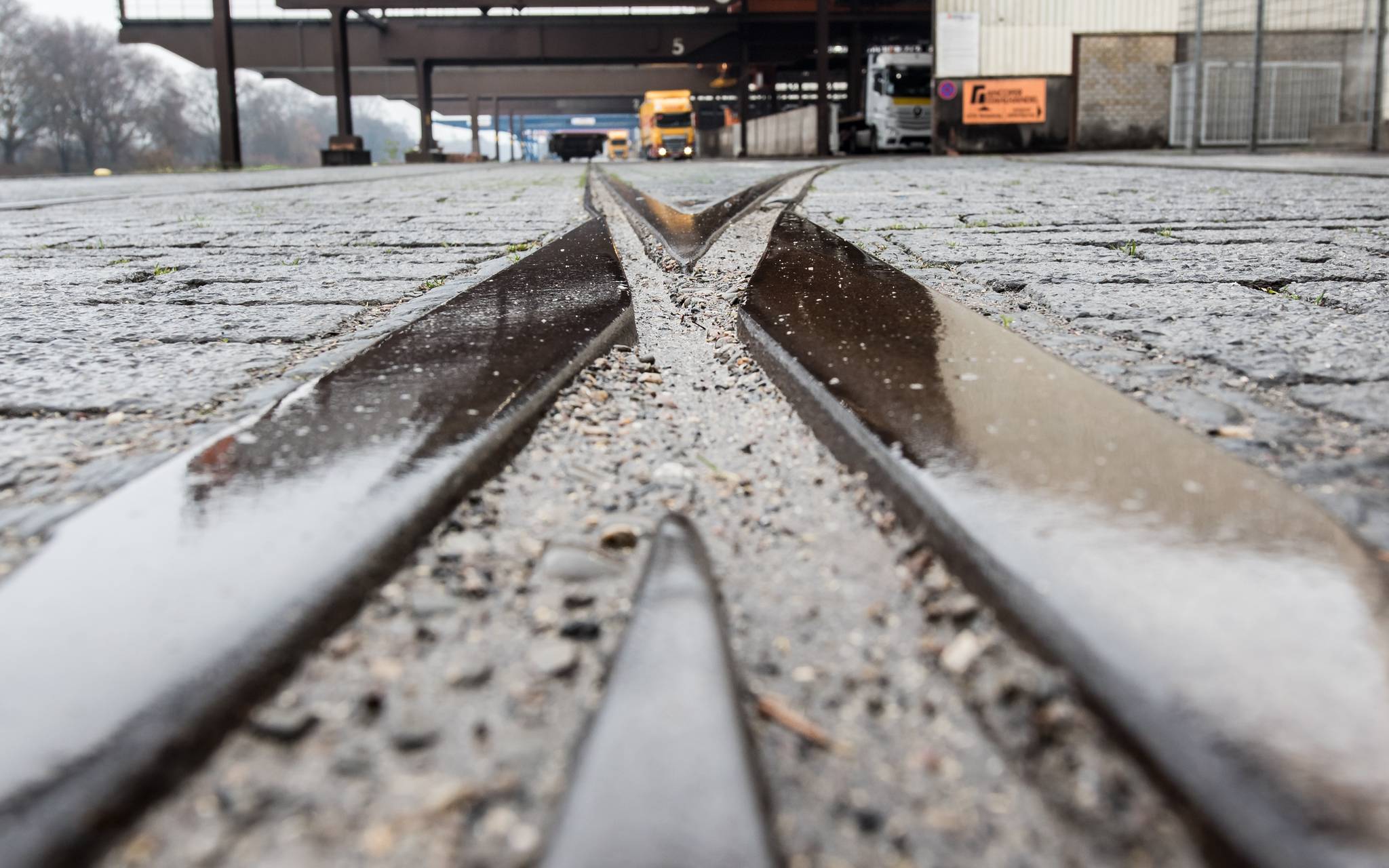 Zugreise über verborgene Gleise des Ruhrgebiets
