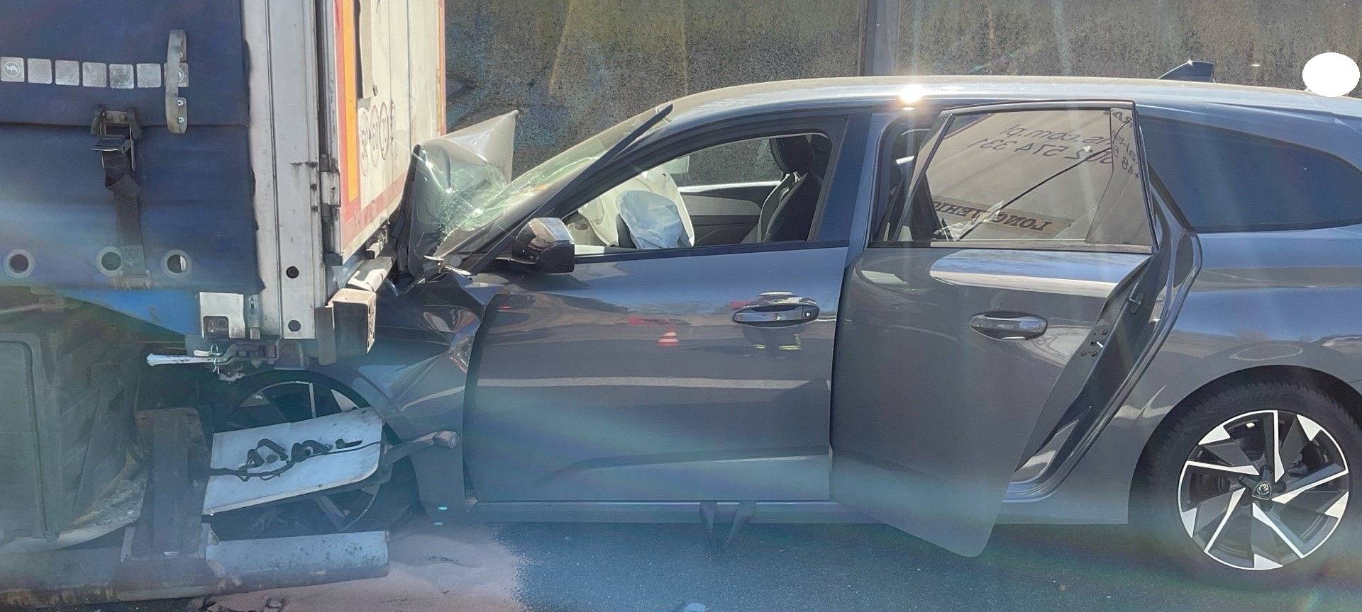 Drei Unfälle in drei Stunden auf der A40