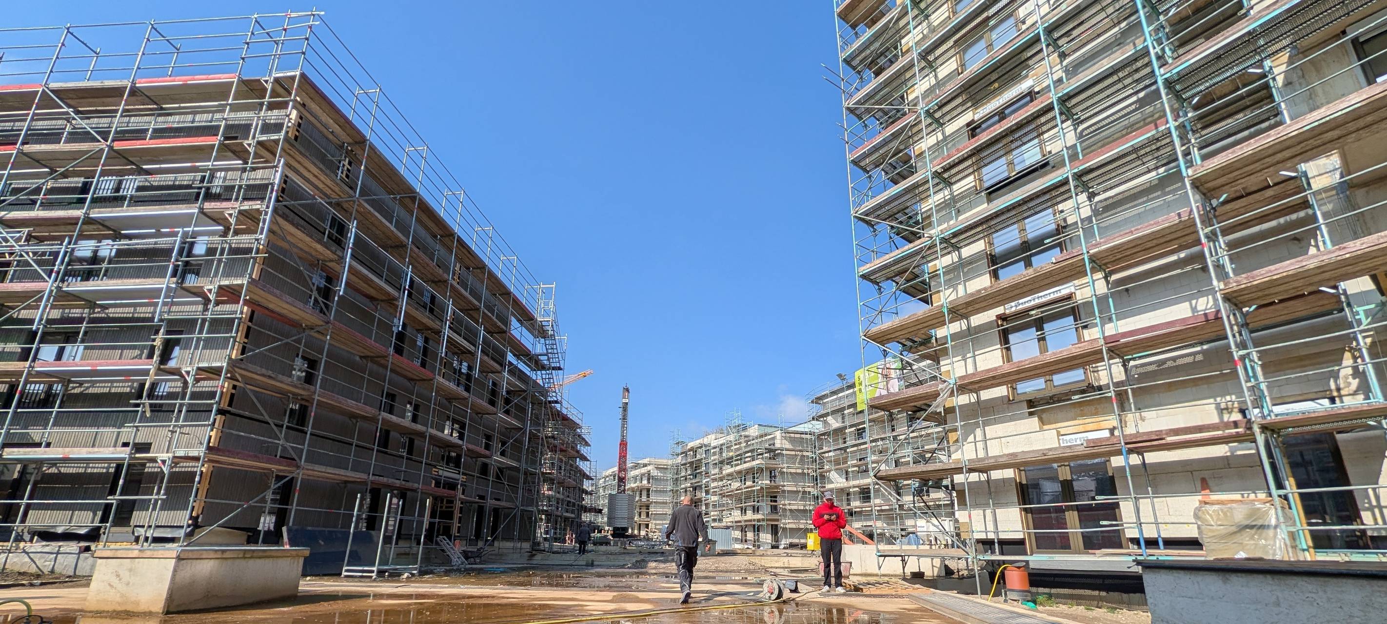 Heißen: Richtfest für 131 neue Wohnungen