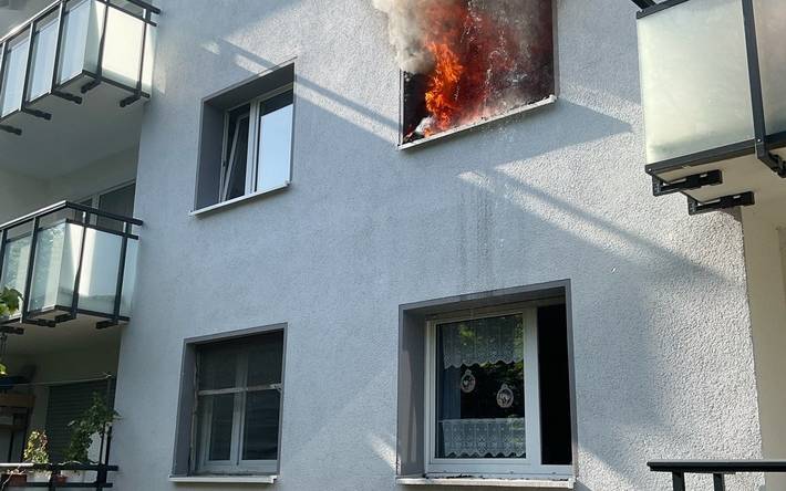 Mülheim-Styrum: Feuerwehr löscht Küchenbrand