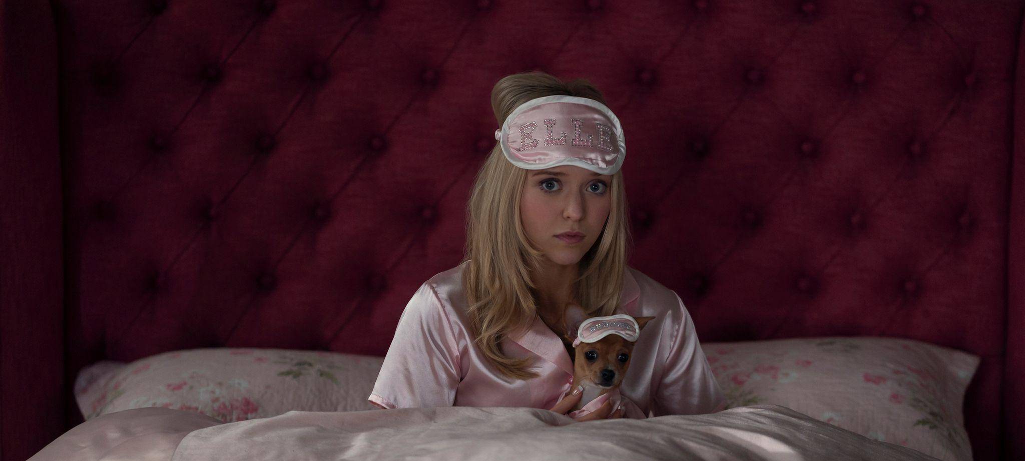 Amazone Prime - "Elle - First Look"