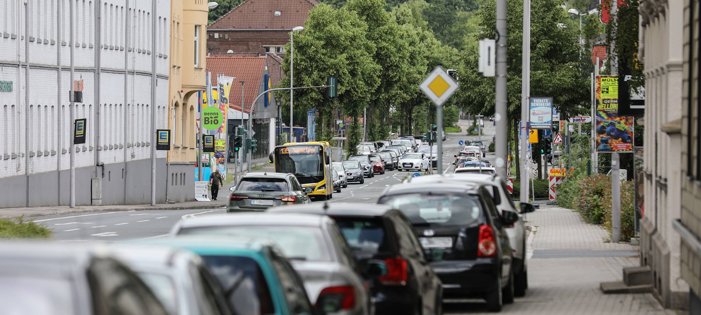 Neue Fernwärmeleitung an der Düsseldorfer Straße