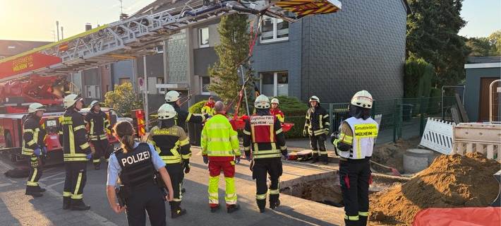 Rettung mittels Schleifkorbtrage