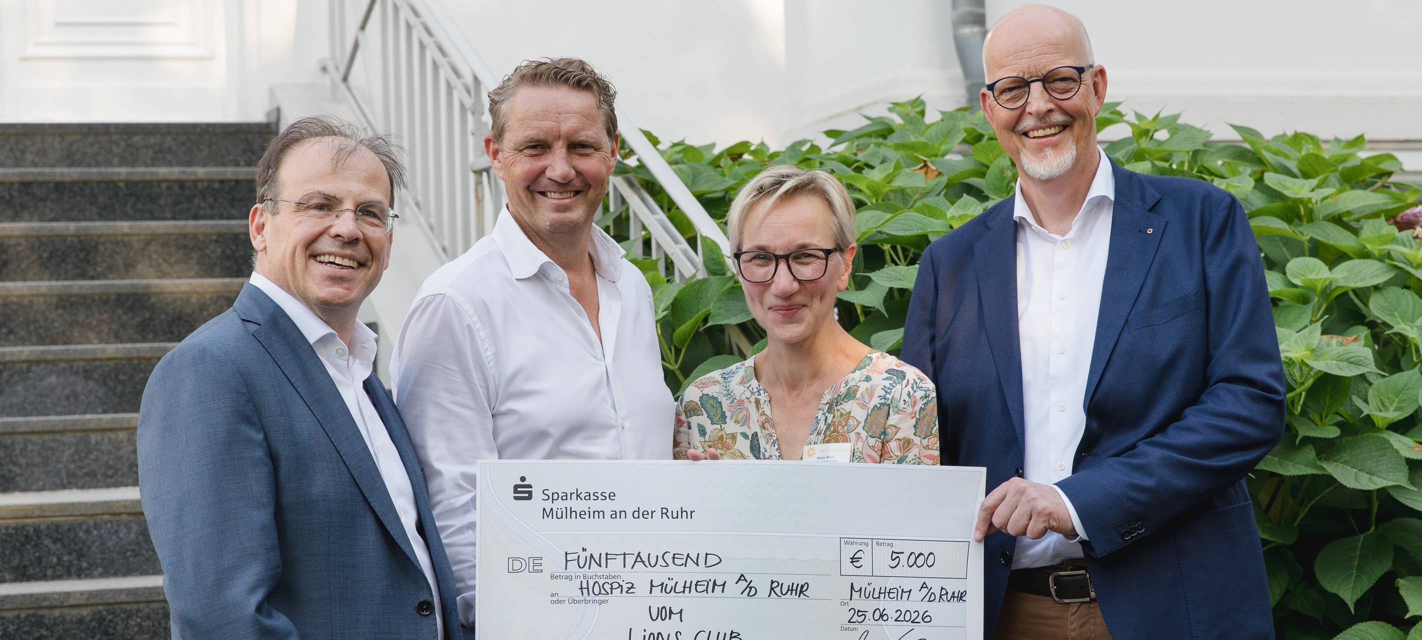 Lions-Club spendet 5.000 Euro an Hospiz Mülheim