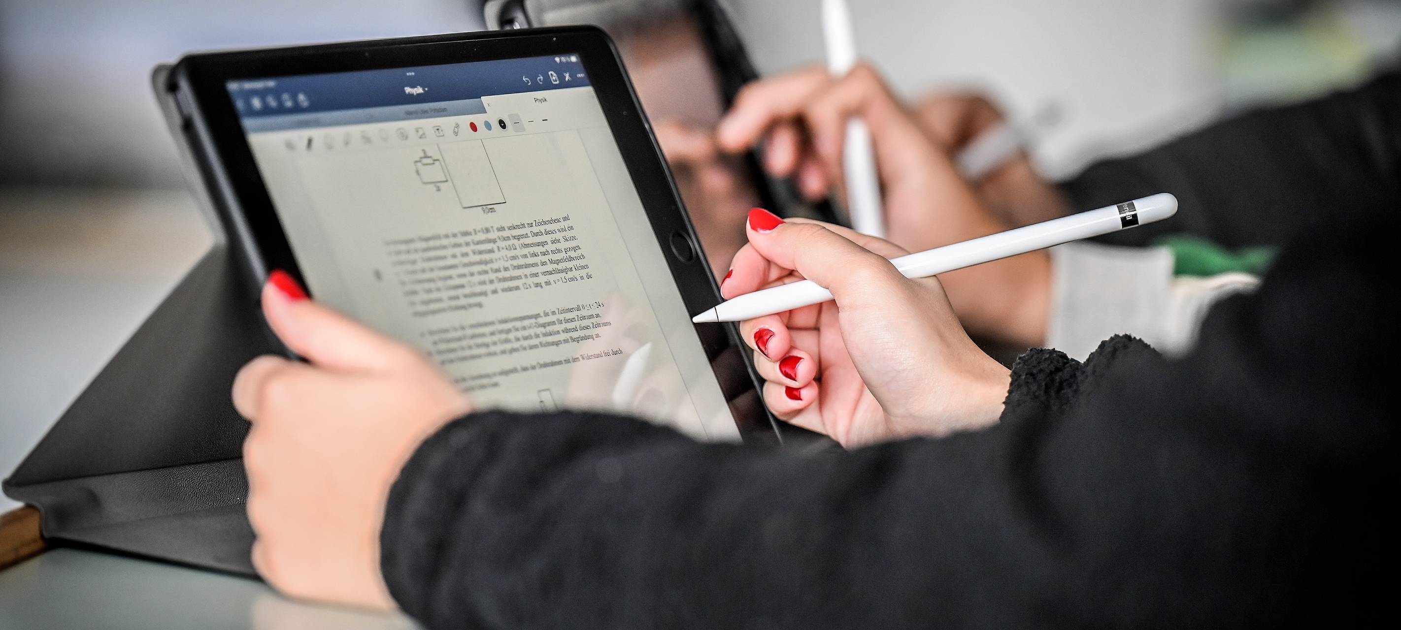 Stadt: Tablets für Oberstufe sind jetzt komplett