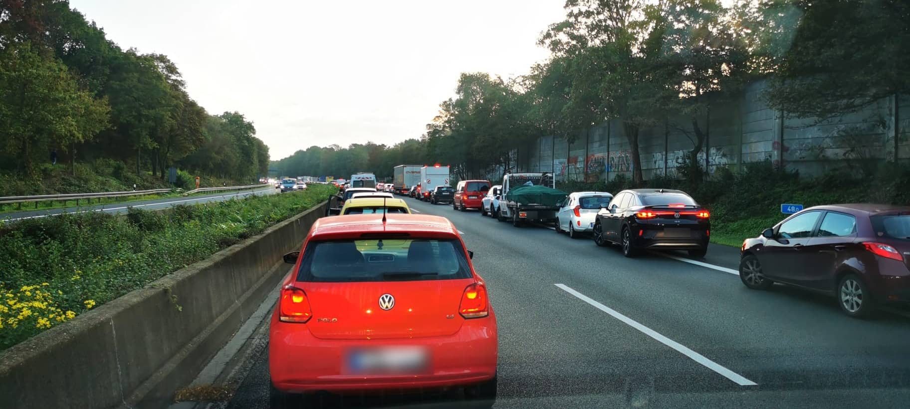 A40: Unfall zwischen Styrum und Dümpten sorgt für Stau