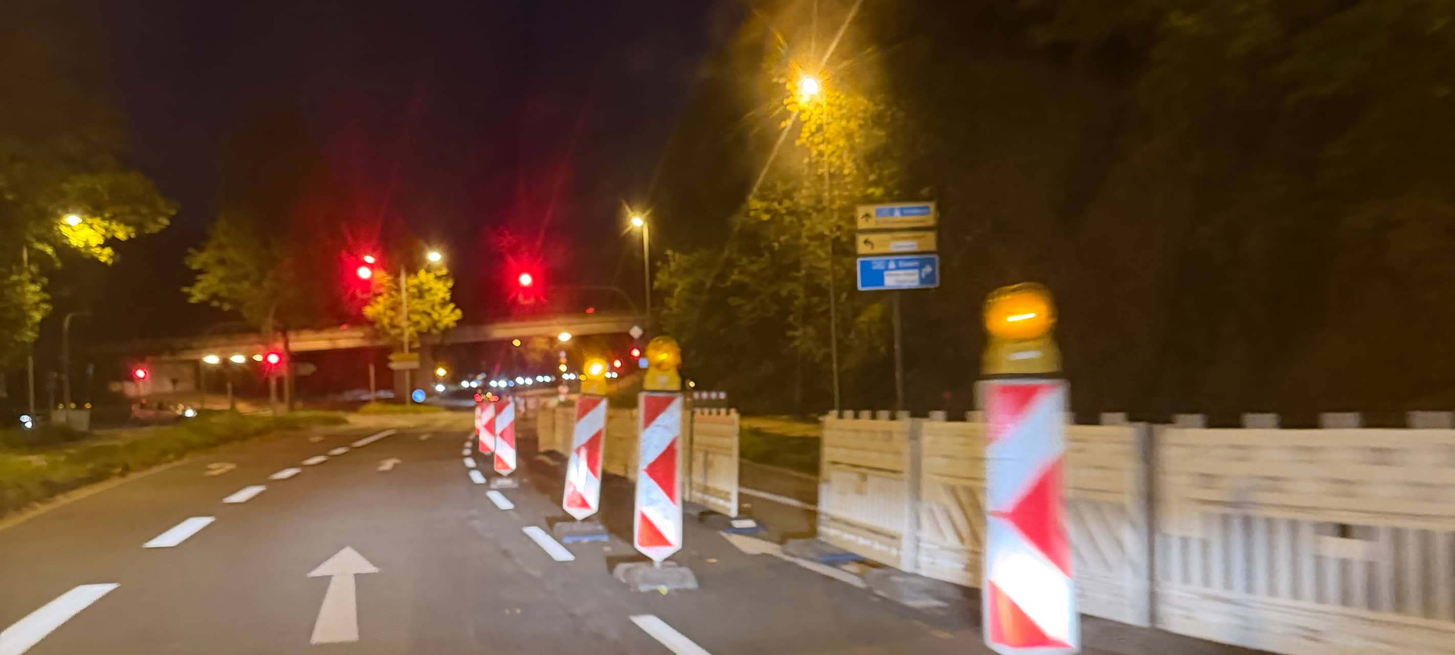 Mülheim: Baustelle auf dem Frohnhauser Weg sorgt für Staus